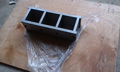 Cement-Mortar-Test-Mould--Cast-Iron-Material--Professional