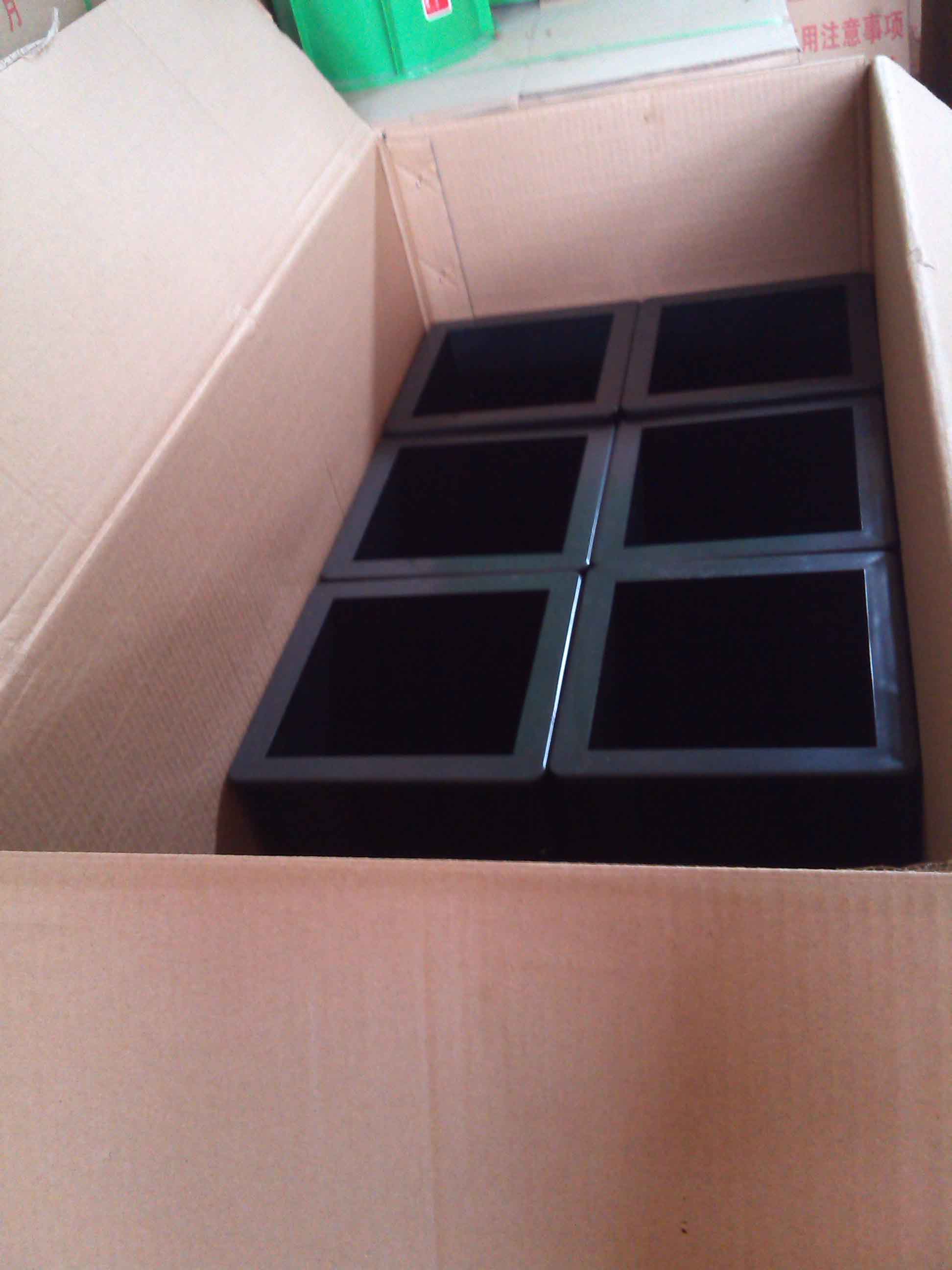 Plastic-Material-Mould-Professional-Manufacturer